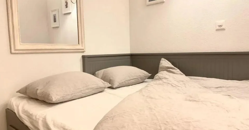 Studio meublé de 24 m² avec vue sur les montagnes – photo 5 sur 12