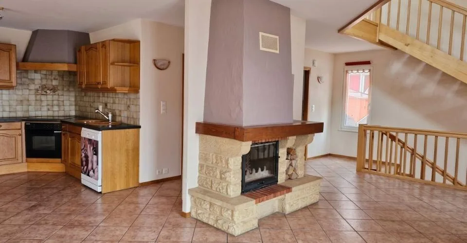 Magnifica casa familiare a Sainte-Croix – foto 7 di 23