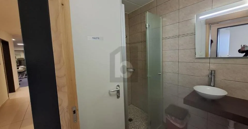 CABINET DE SOINS OU FITNESS & WELLNESS – Foto 3 von 6
