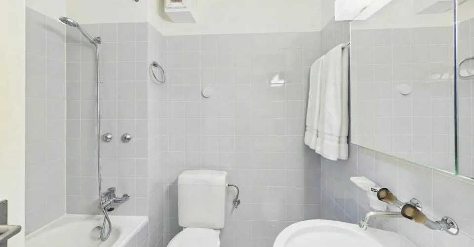 Maisonette-Traum auf zwei Ebenen: Renoviert mit Fussbodenheizung, B... – Foto 8 von 24