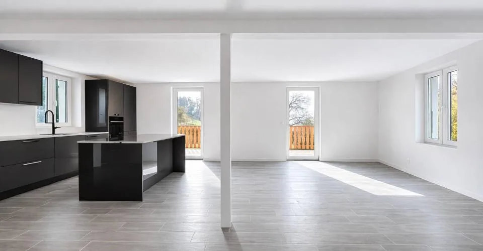 Triplex de 4.5 pièces - grand jardin et vue partielle sur lac – Foto 3 von 26