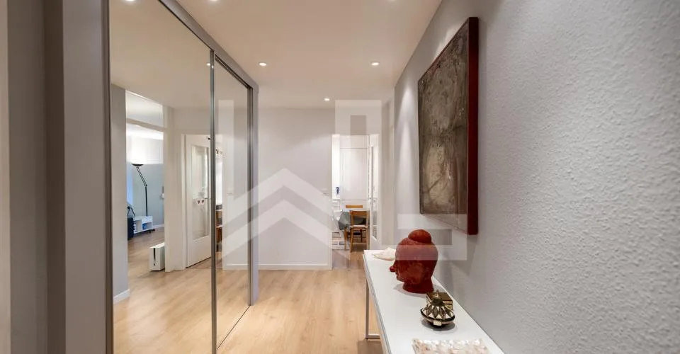 Appartement traversant avec jardin commun à 2 pas de la gare – foto 2 di 13