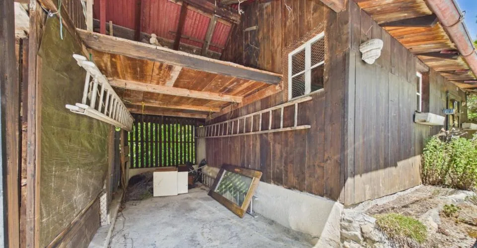Casa di villaggio con 3 appartamenti (2x 3,5 locali e 1x 2,5 locali) nella calma assoluta – foto 23 di 26
