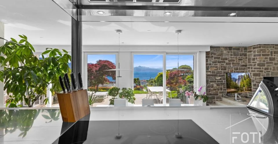 Duplex 5,5 p. de 231 m² - jardin 1'100 m², piscine privée et vue lac - Lutry – foto 12 di 13