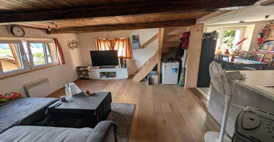 Attique en duplex au centre de Vex – photo 2 sur 9