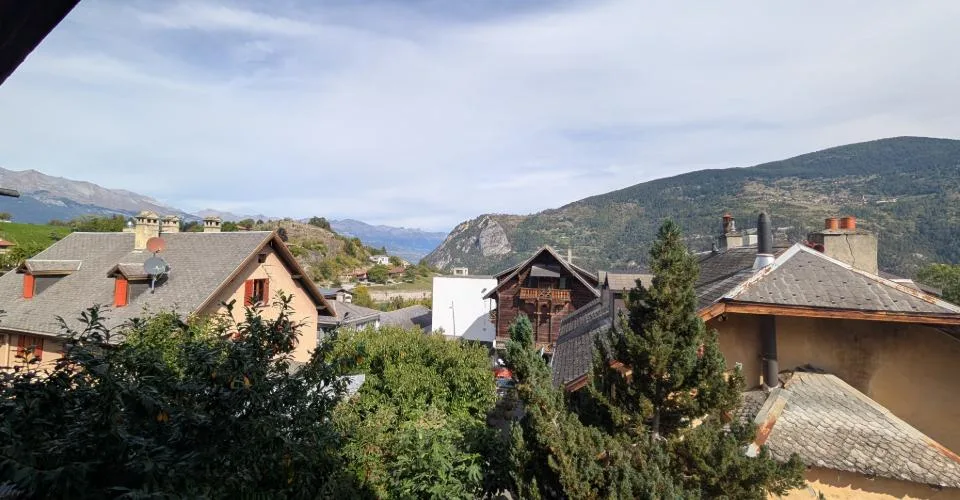 Attique en duplex au centre de Vex – photo 3 sur 9