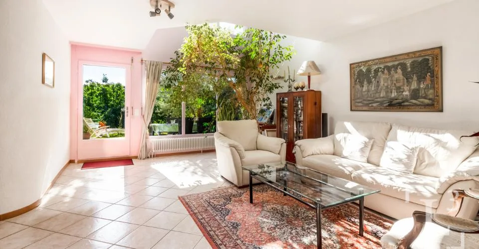 Maison familiale de 5.5 pièces avec jardin – foto 3 di 13