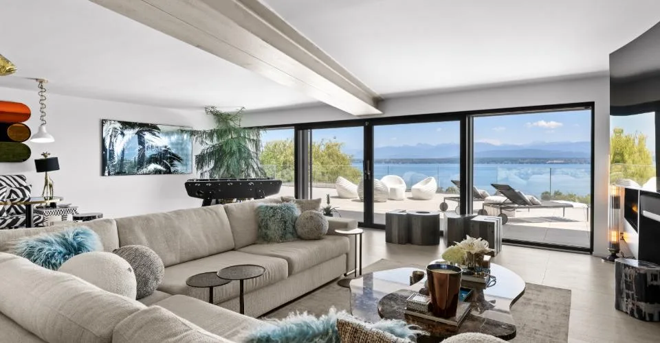 Villa d'exception avec vue spectaculaire sur le Léman – Foto 4 von 11