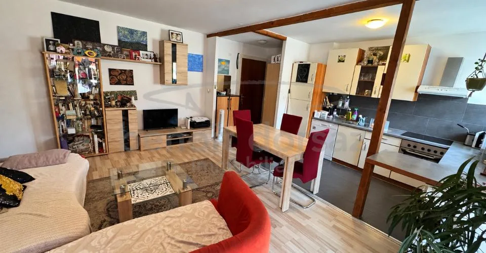 Appartement 3,5 pièces – Foto 2 von 5