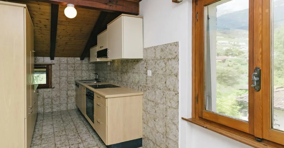 IMMEUBLE DE TROIS APPARTEMENTS A VEYRAS – Foto 9 von 13