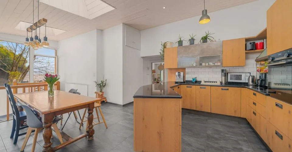 Immeuble de 2 lots – photo 4 of 13