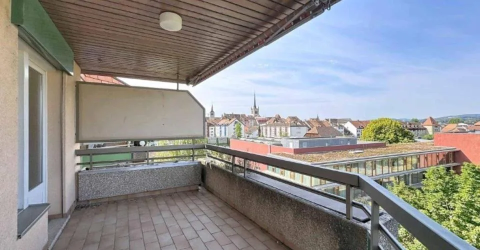 Bel appartement de 4.5 pièces proche du centre-ville – Foto 3 von 11