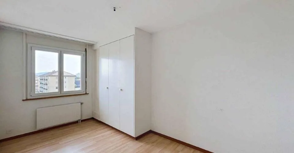 Bel appartement de 4.5 pièces proche du centre-ville – Foto 4 von 11