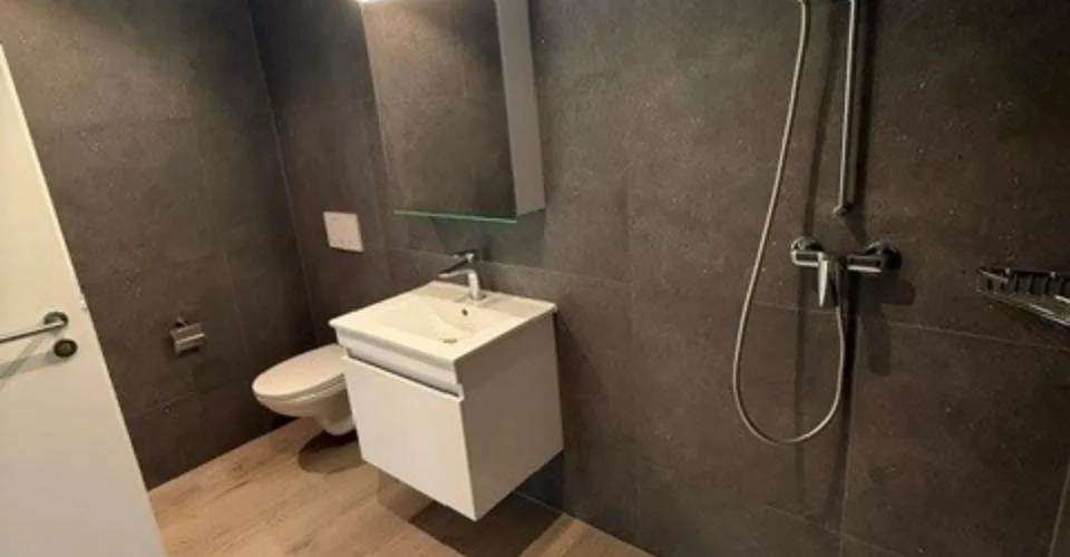 A louer, magnifique logement neuf de 3.5 pièces au 1er étage à Echallens – photo 8 of 8