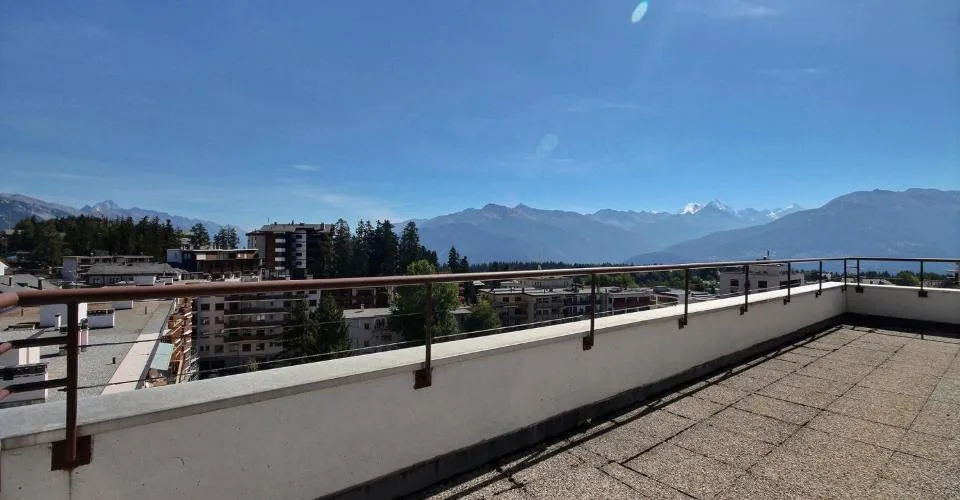 Exclusivité. Crans-Montana. 4.5 pièces attique duplex au coeur de Crans – Foto 2 von 13