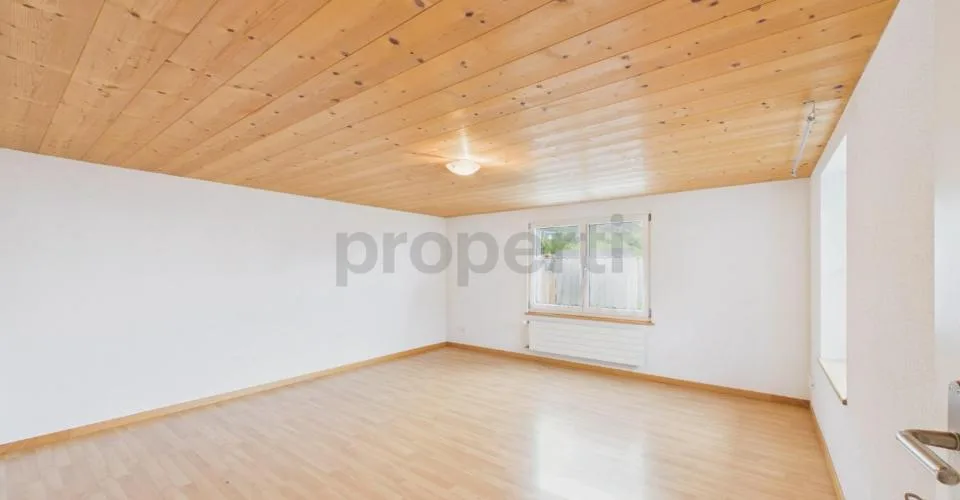 Gemütliche 6-Zimmer Einfamilienhaus an ruhiger Lage in Glarus – Foto 9 von 26