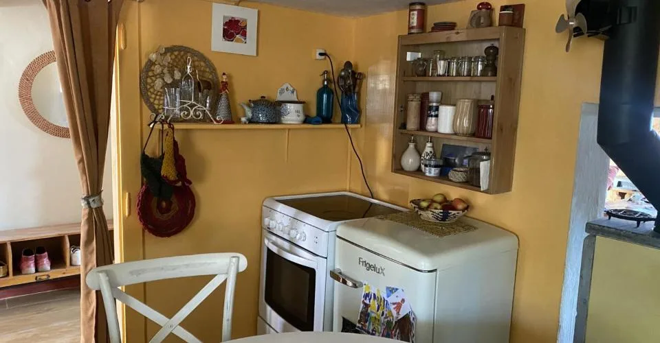 Appartement 2.5 pièces en attique rénové plein de charme avec jardin à Icogne, à 10 minutes de Crans-Montana – Foto 6 von 10