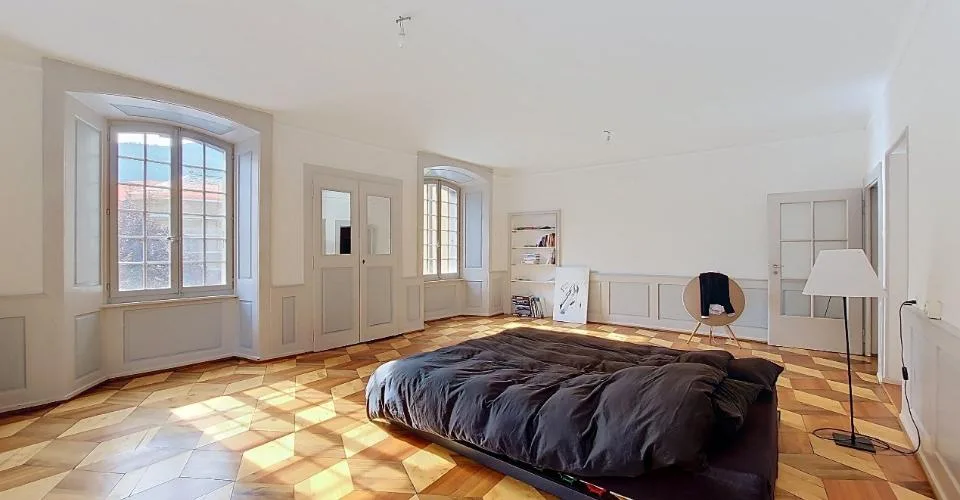 Sion, maison historique au cœur de la vieille ville composé de 5 appartements et 2 bureaux – Foto 8 von 26