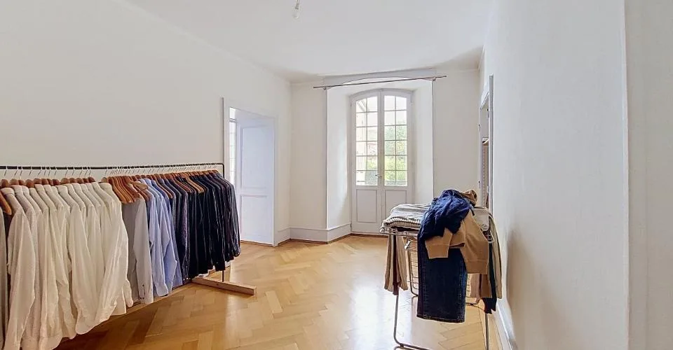 Sion, maison historique au cœur de la vieille ville composé de 5 appartements et 2 bureaux – Foto 17 von 26
