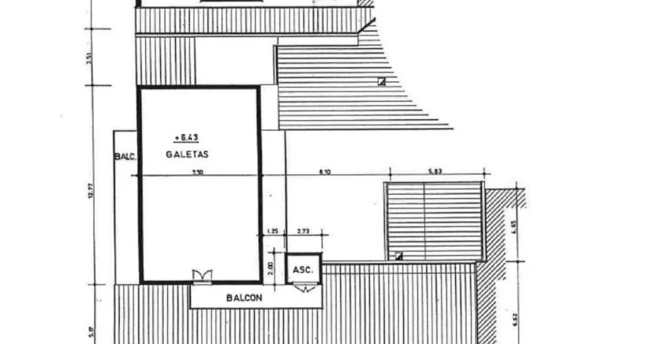 Saxon, lot de 2 immeubles de rendement, 11 appartements, 1 restaurant, 1 commerce, 9 pl. de parc – Foto 17 von 19
