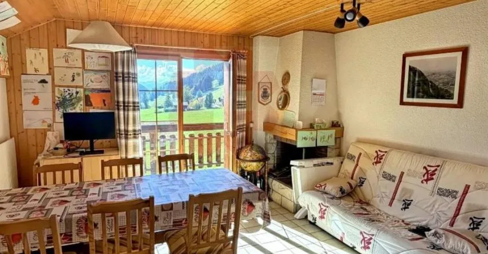 Charmant appartement 2.5 pièces en attique avec vue exceptionnelle Le – Foto 6 von 13