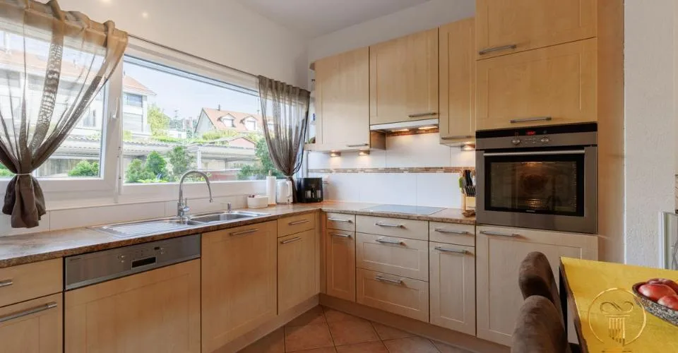 MONT-SUR-ROLLE - PORTES OUVERTES - Maison contiguë avec vue sur le lac – Foto 3 von 12