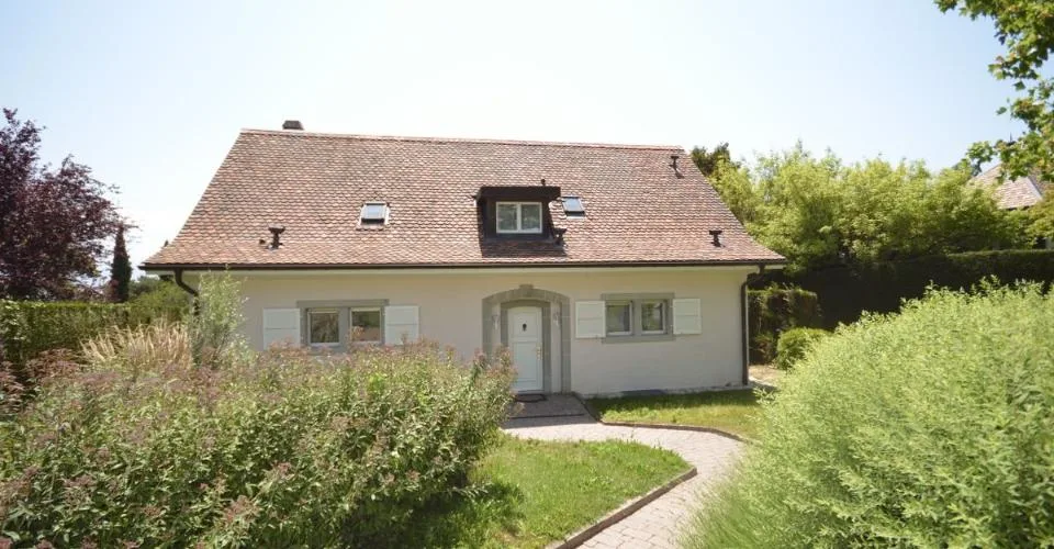 SAINT-PREX - DEUX VILLAS AU BORD DU LÉMAN, AVEC ACCÈS PRIVATIF AU LAC – Foto 9 von 13