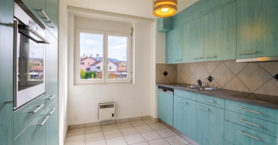 Apartment of 135 m² in the heart of Palézieux-Village: train station, school and shops nearby – photo 2 of 9