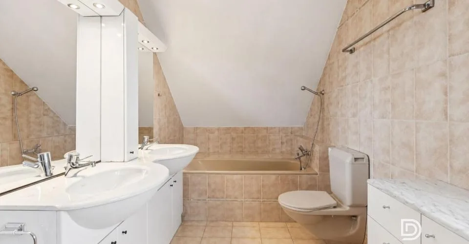 Charmante villa familiale avec vue lac à Grandson – foto 8 di 13