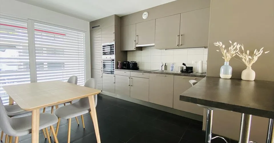 Magnifique appartement meublé 2.5pces – Foto 2 von 7