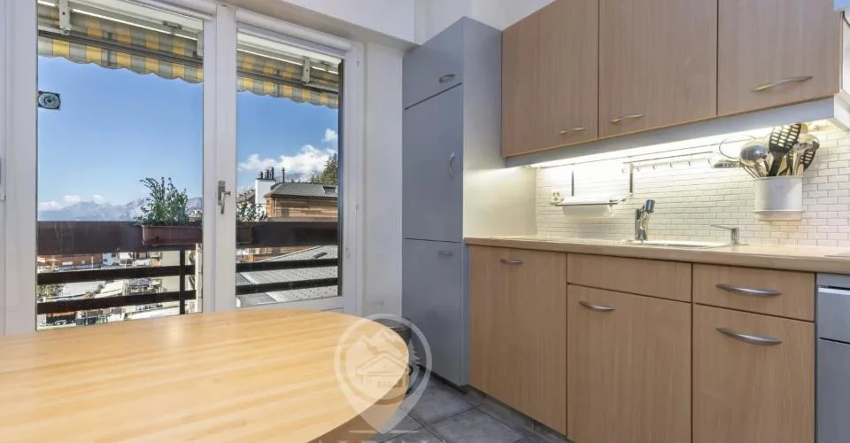 CRANS-MONTANA ? PENTHOUSE AU C?UR DE LA STATION – Foto 6 von 13
