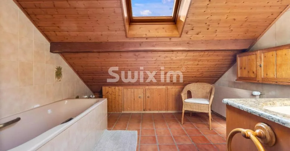 Una proprietà affascinante nelle alture della Riviera! – foto 10 di 11