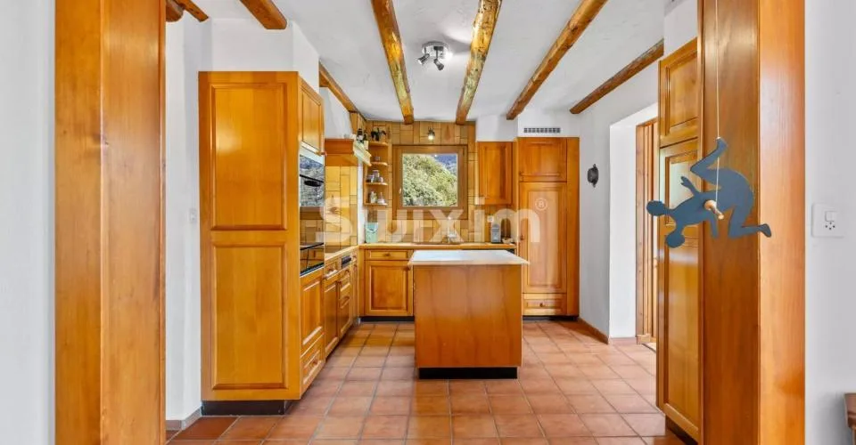 Una proprietà affascinante nelle alture della Riviera! – foto 3 di 11