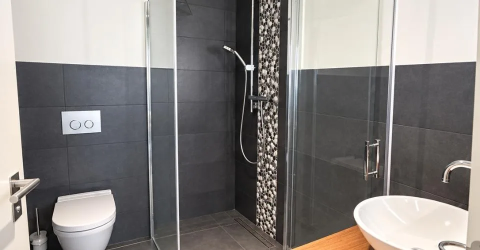 Anières — Villa de standing avec jardin et terrasse en toiture, vue lac – Foto 5 von 12