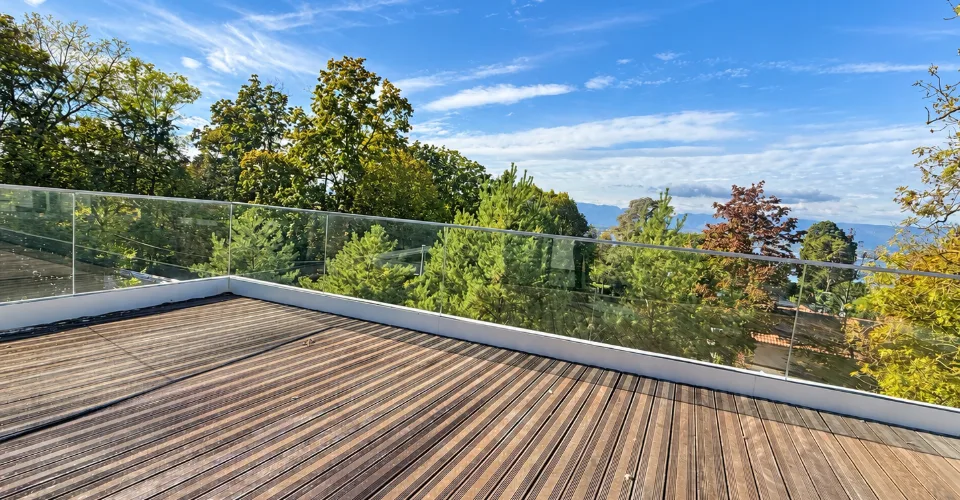 Anières — Villa de standing avec jardin et terrasse en toiture, vue lac – Foto 8 von 12