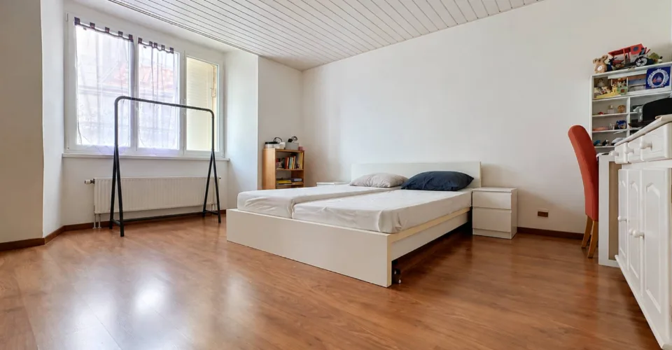 Immeuble de rendement de 5 appartements – photo 8 of 13