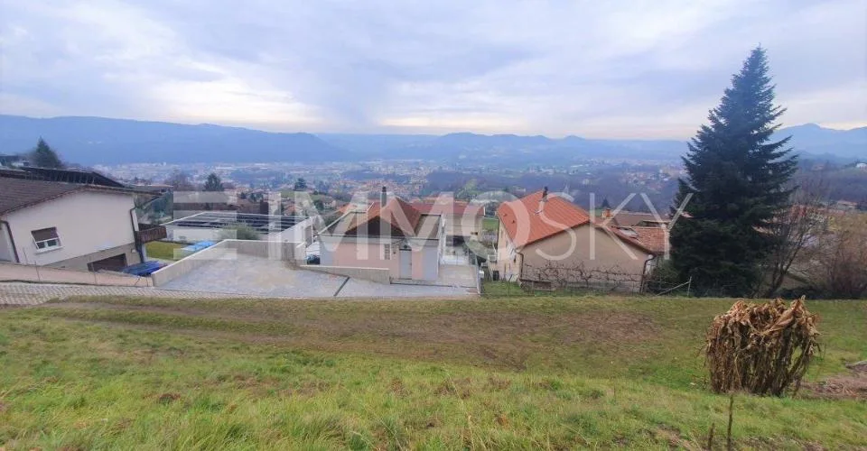 Per costruttori, edifica in zona residenziale con bella vista aperta – foto 3 di 4