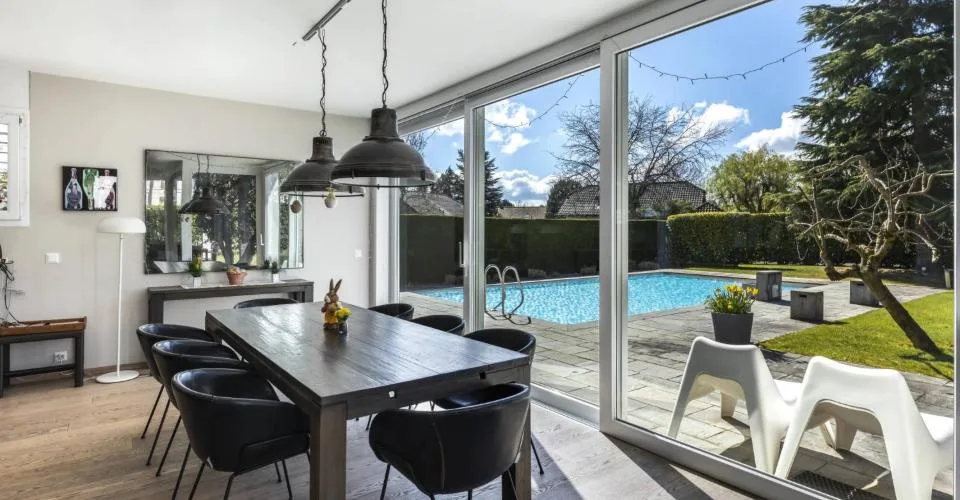 Lumière, espace et sérénité ? Une parenthèse privée à Coppet – Foto 6 von 12