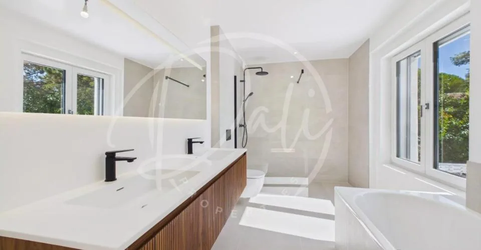 Villa contemporaine HPE avec rooftop et piscine – Foto 6 von 10