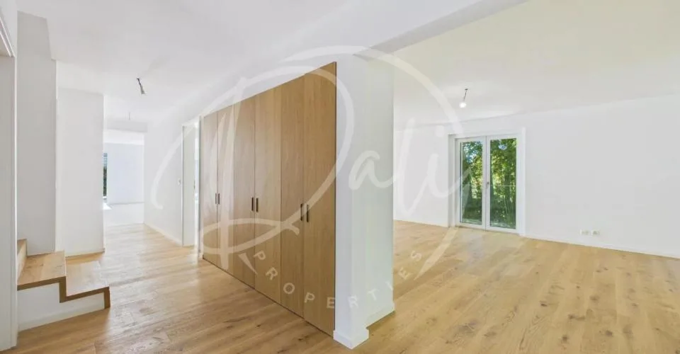 Villa contemporaine HPE avec rooftop et piscine – Foto 4 von 10