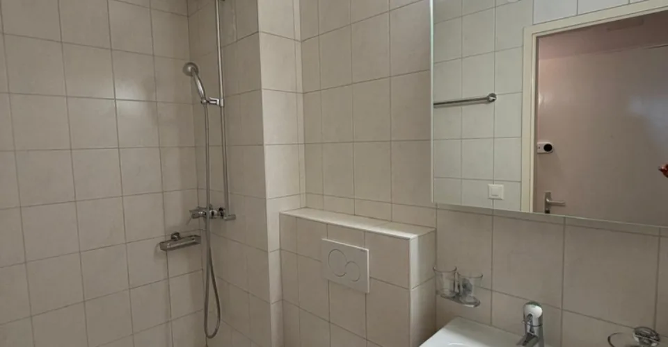 Joli appartement de 2 pièce au 2ème étage – Foto 5 von 6