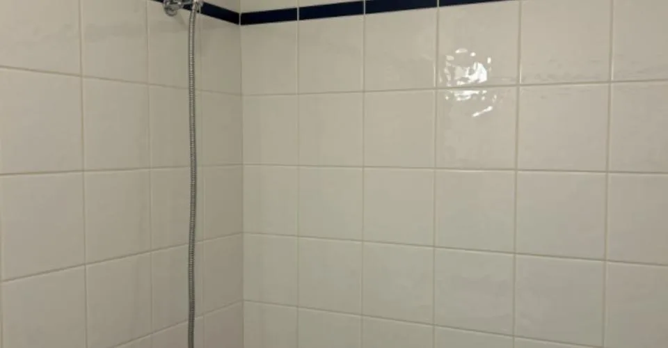 Grand 3 pièces avec balcon aux Eaux-Vives – photo 12 sur 24