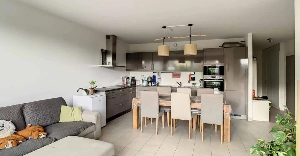 Appartement de 5 pièces avec terrasse et jardin dans le village de Sat – foto 3 di 10