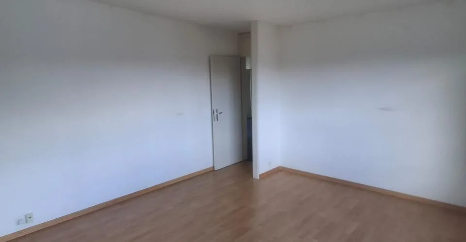 5.5 Zimmer Attikawohnung in La Chaux-de-Fonds – foto 14 di 21