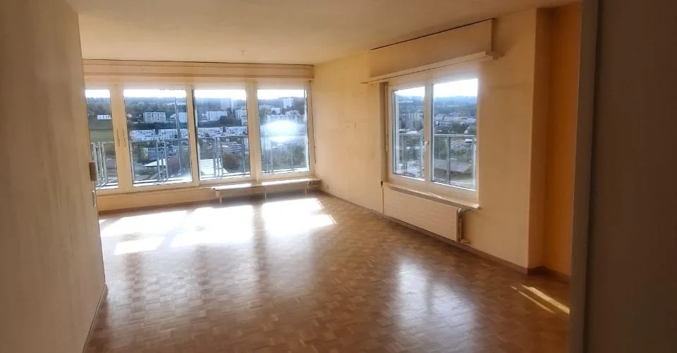 5.5 Zimmer Attikawohnung in La Chaux-de-Fonds – foto 3 di 21
