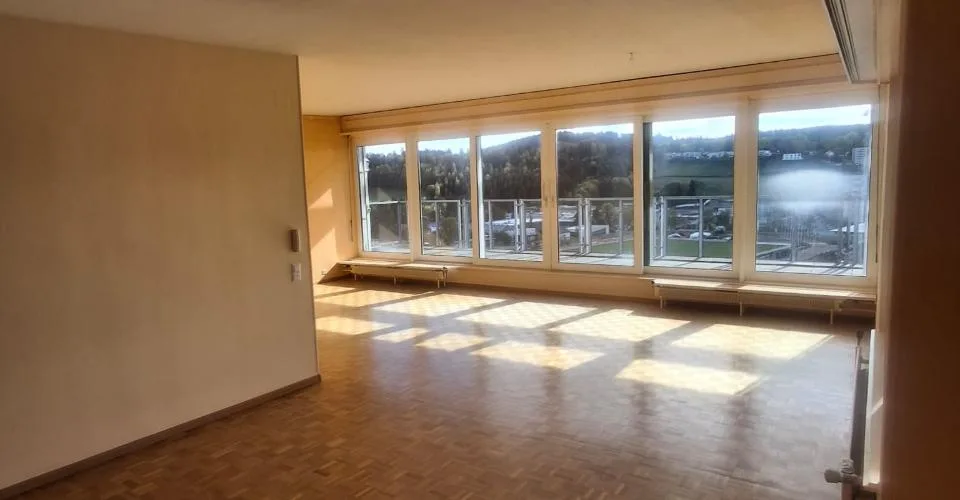 5.5 Zimmer Attikawohnung in La Chaux-de-Fonds – foto 4 di 21