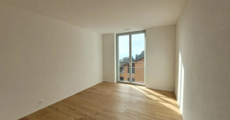 Wohngenuss auf höchstem Niveau  4.5-Zimmer-Wohnung mit fantastischer See- und Bergsicht – Foto 5 von 7