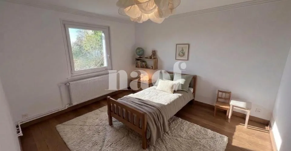 Belle maison individuelle d'env. 180m2 de 6.5 pièces avec jardin jacuzzi et vue lac – Foto 6 von 13