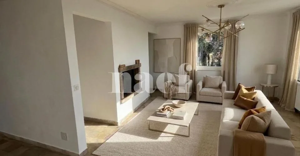 Belle maison individuelle d'env. 180m2 de 6.5 pièces avec jardin jacuzzi et vue lac – Foto 4 von 13
