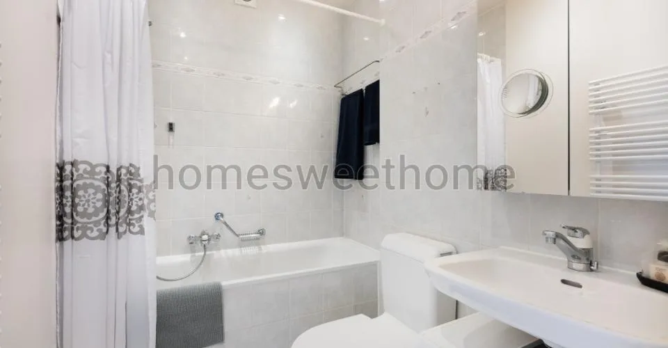 Appartement de 3,5 pièces Luserna (Avenue De-) – Foto 2 von 7